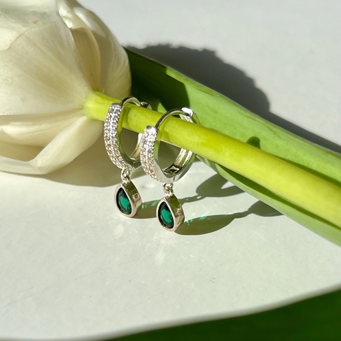 "TULIP" earrings | עגילי ״טוליפ״