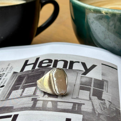 "PEARL" ring | ״טבעת ״פנינה