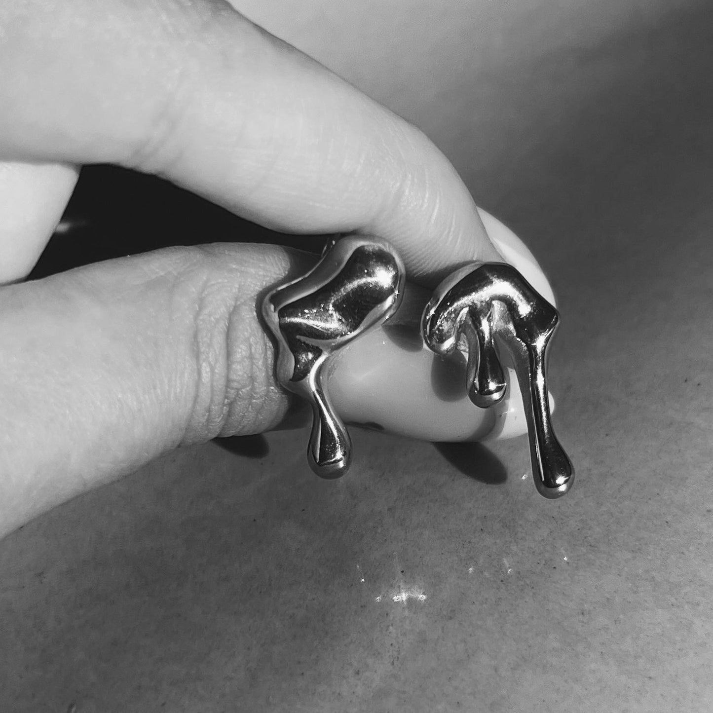 "AMY" earrings | עגילי ״איימי״