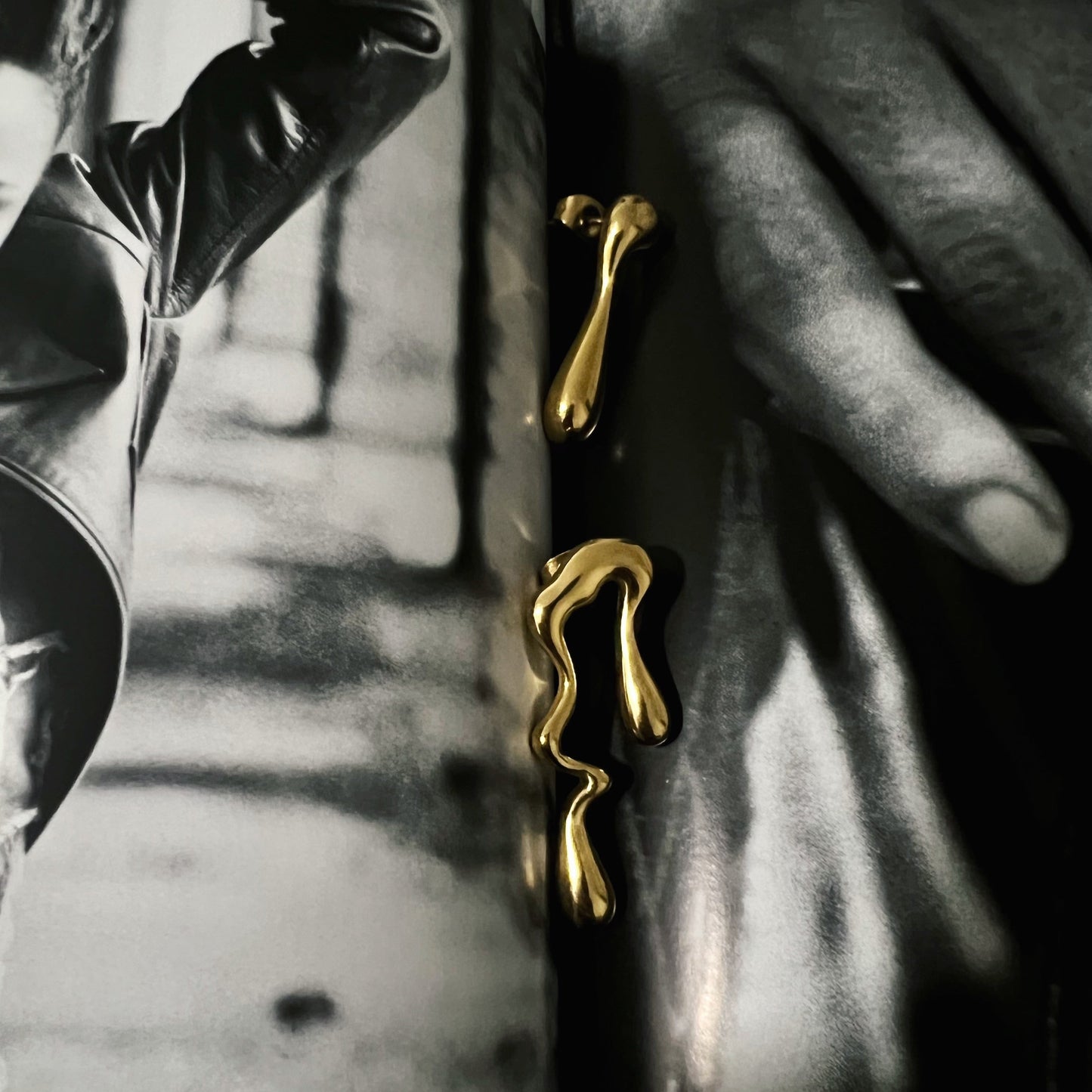 "EVA" earrings | עגילי ״אוה״ זהב