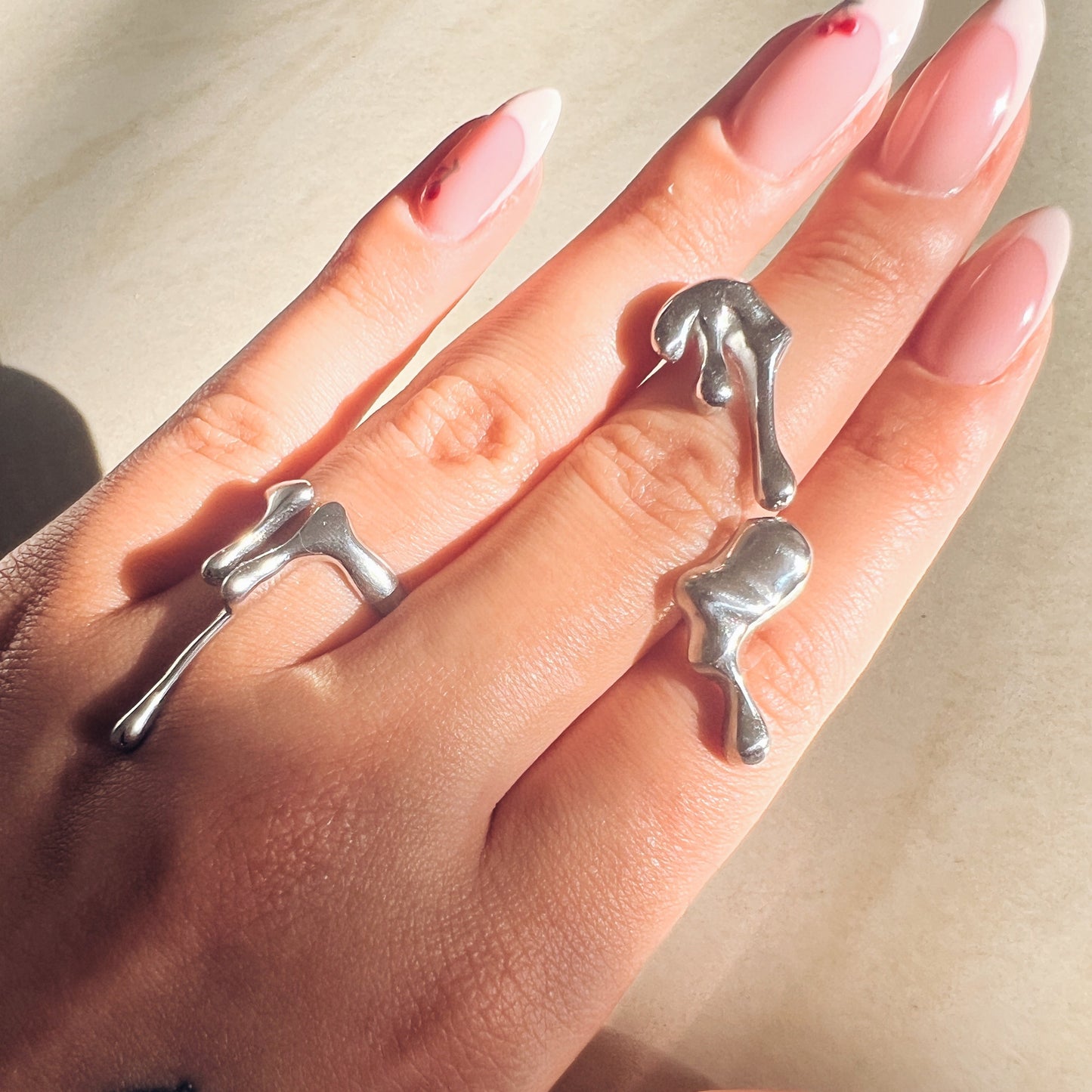 "AMY" earrings | עגילי ״איימי״