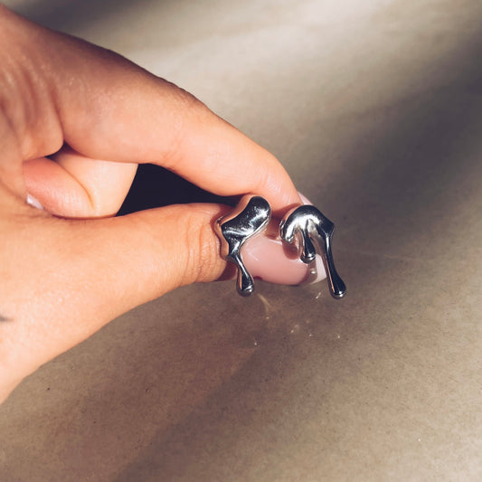 "AMY" earrings | עגילי ״איימי״