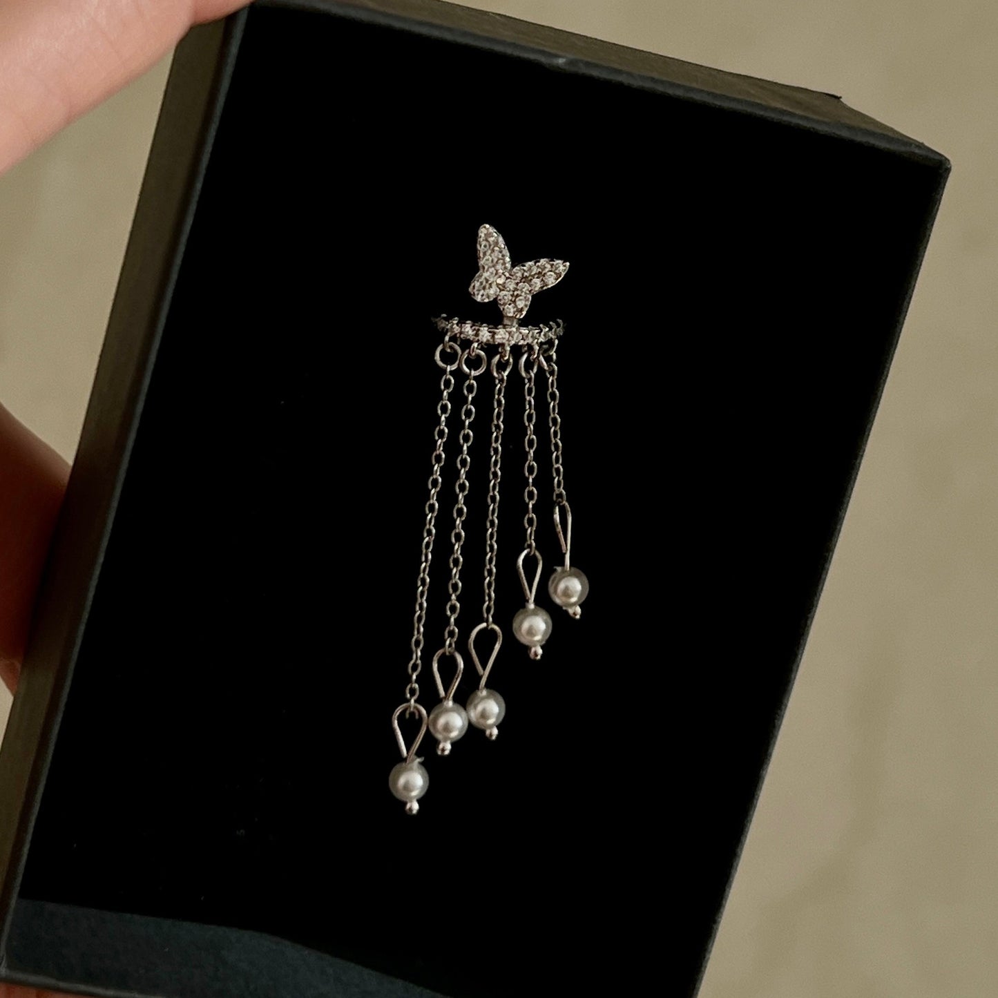 עגיל ״בל״ | "BELL" earring