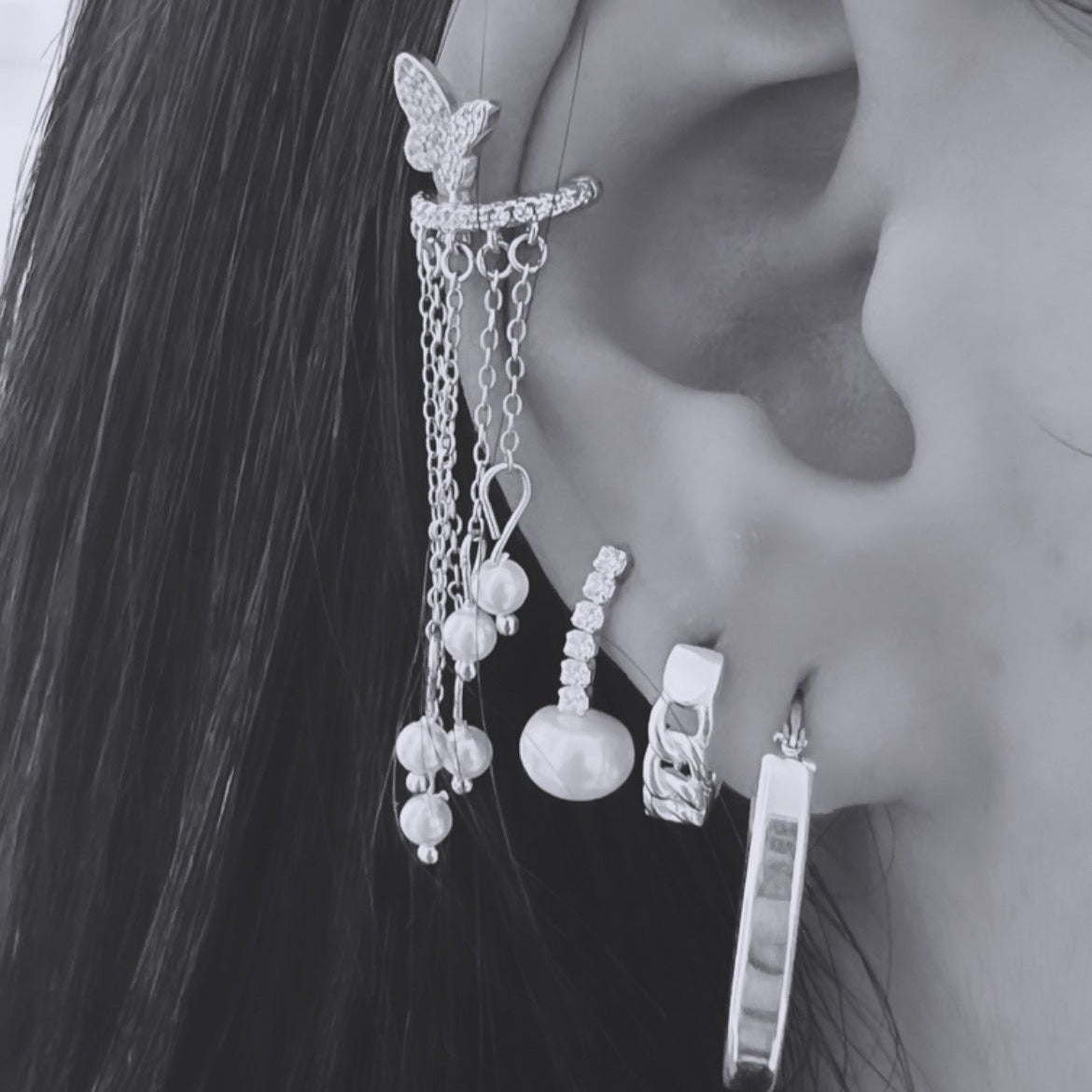עגיל ״בל״ | "BELL" earring