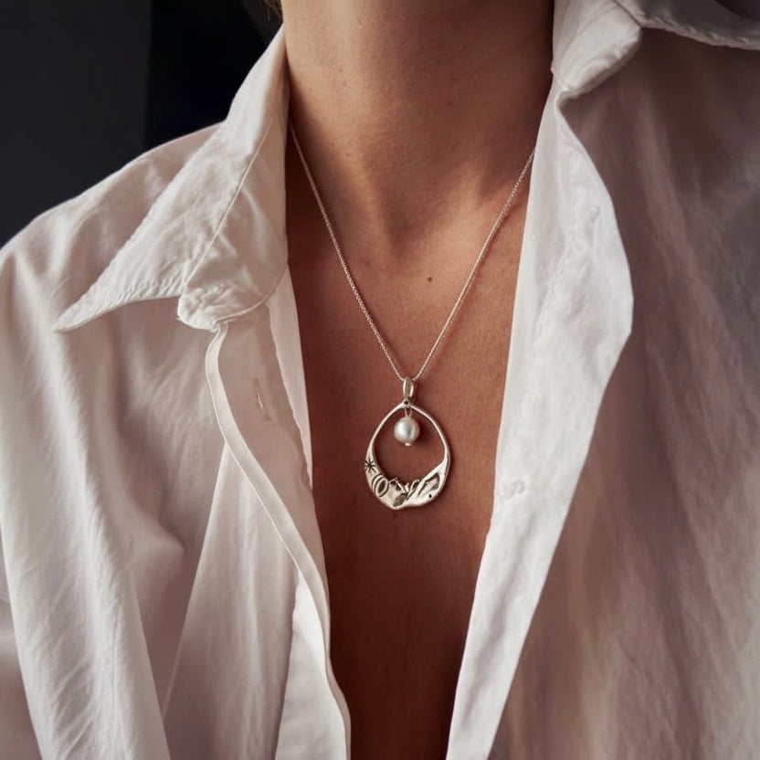 ״MOON" necklace | ״שרשרת ״מון