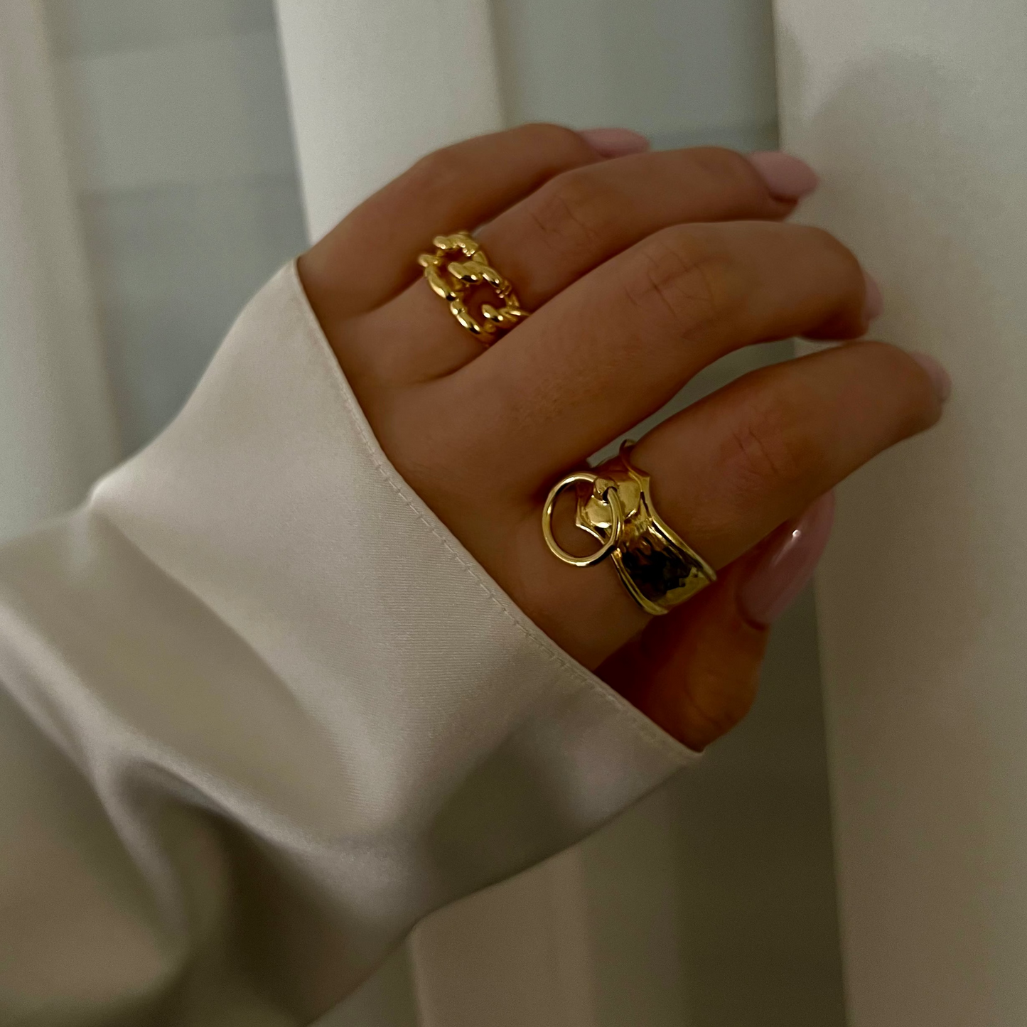 טבעת ״זיניה״ | "ZINNIA" RING