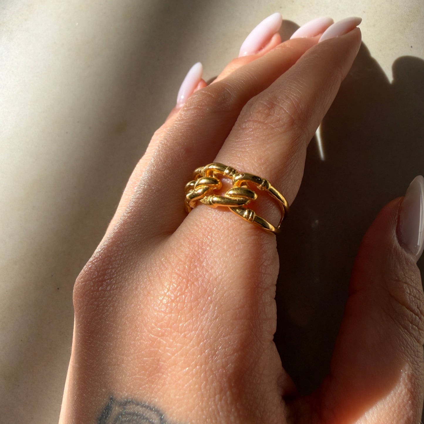 VIVA ring | טבעת ״ויוה״
