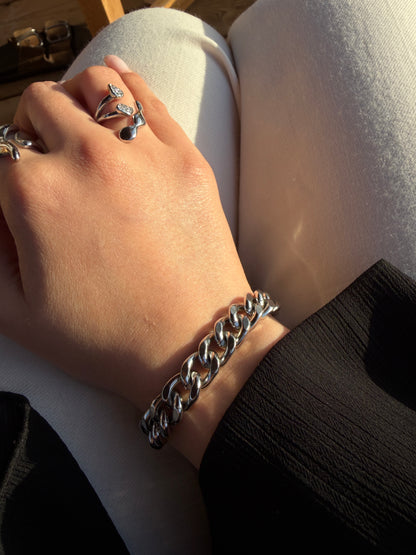 RAVEN bracelet | צמיד ״רייבן״