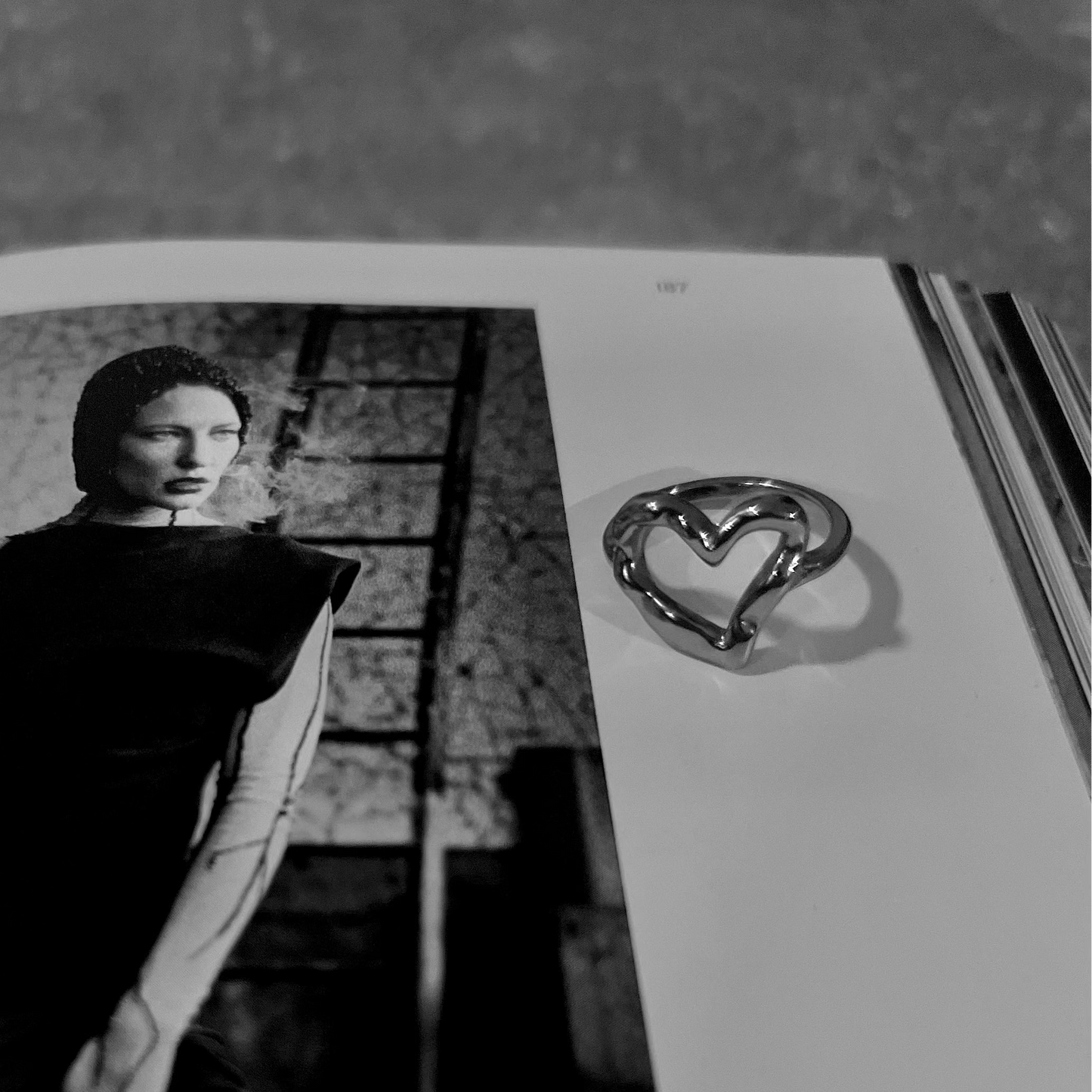 טבעת ״לי״ LI ring