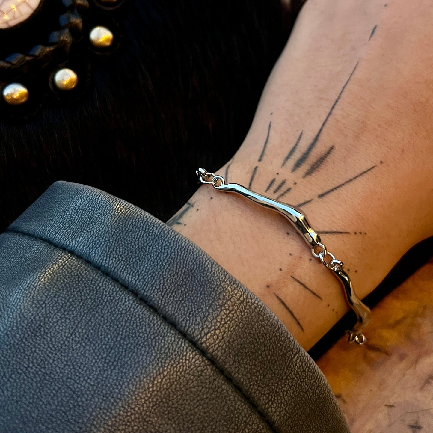 צמיד ״וֶלָה״ | VELA bracelet