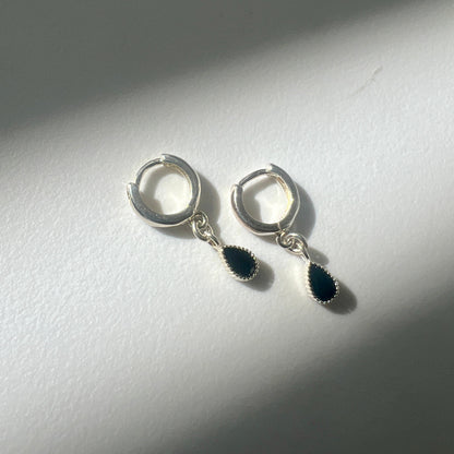 עגילי ״גוני״ | "GONI" earrings - black