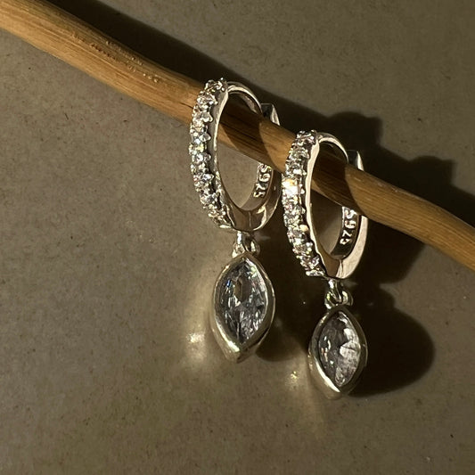 " MINI TULIP" earrings | עגילי ״ מיני טוליפ״