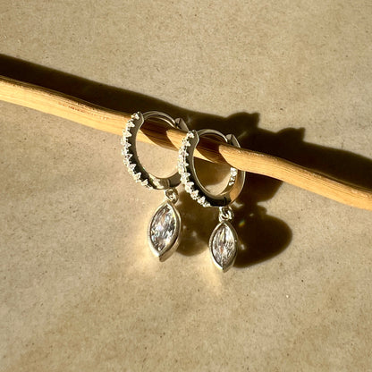 " MINI TULIP" earrings | עגילי ״ מיני טוליפ״