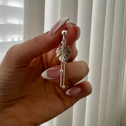 עגילי כסף מונסטרה