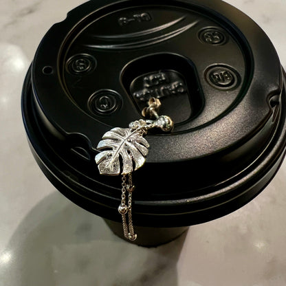 ״MONSTERA״ EARRINGS | עגילי מונסטרה