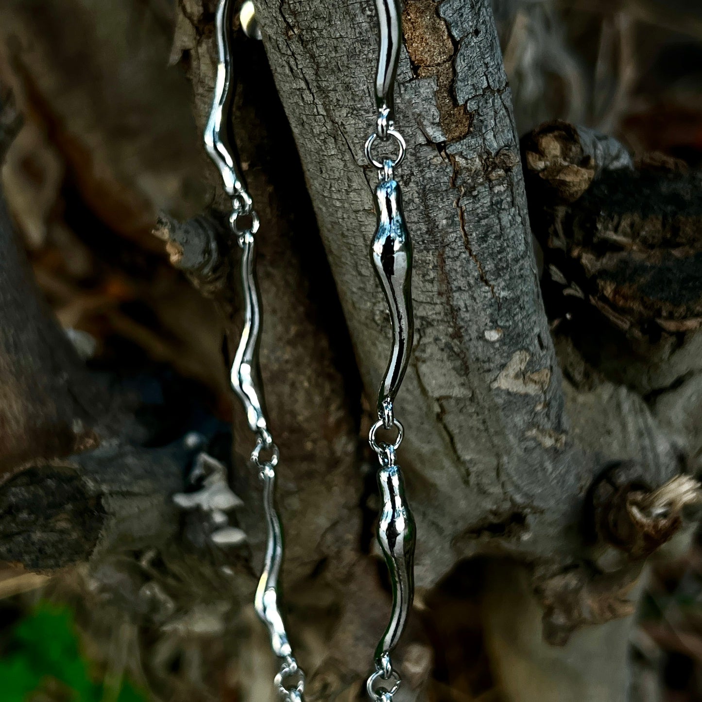 "VELA" necklace | שרשרת ״וֶלָה״