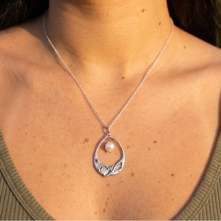 ״MOON" necklace | ״שרשרת ״מון