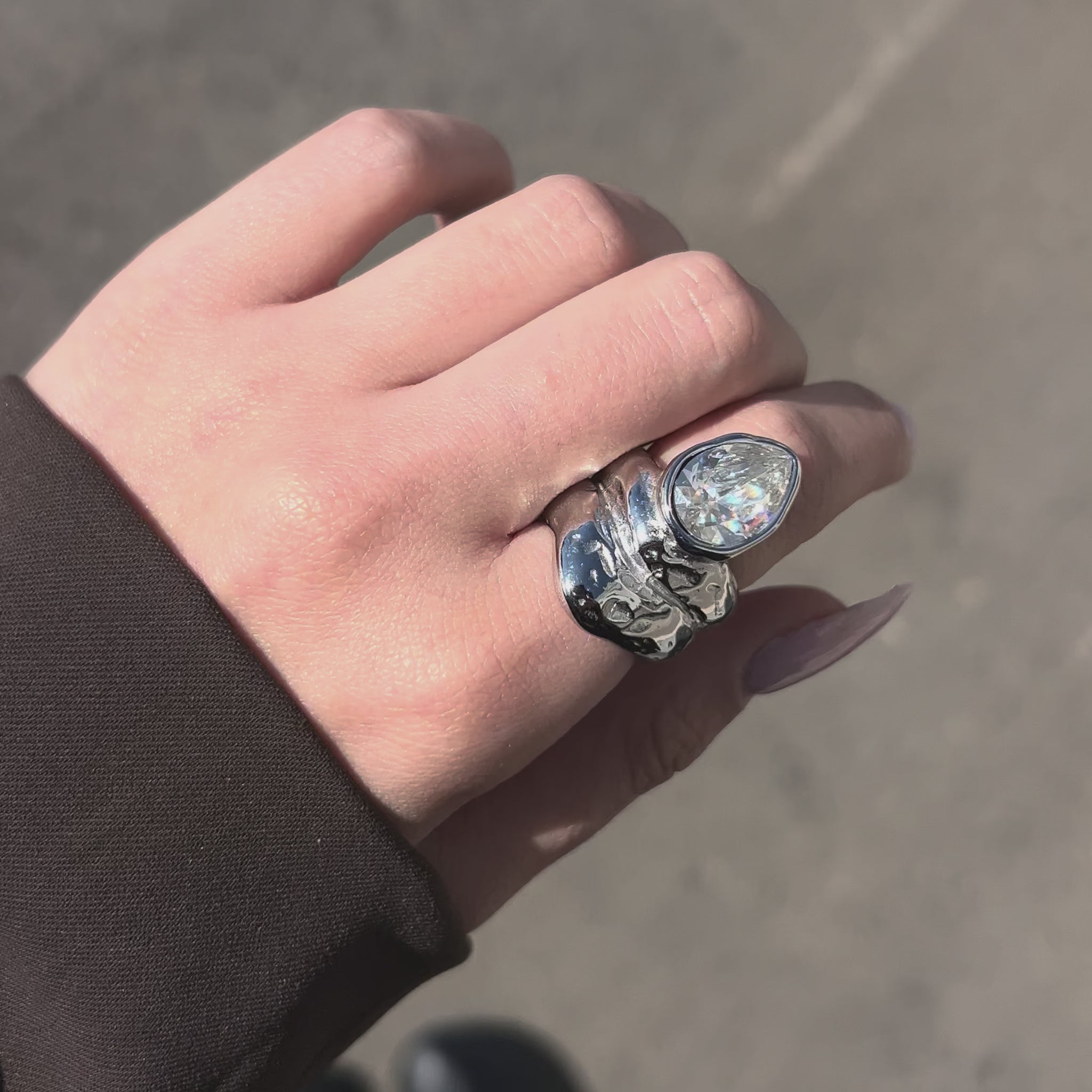 סרטון טבעת בעלת נוכחות