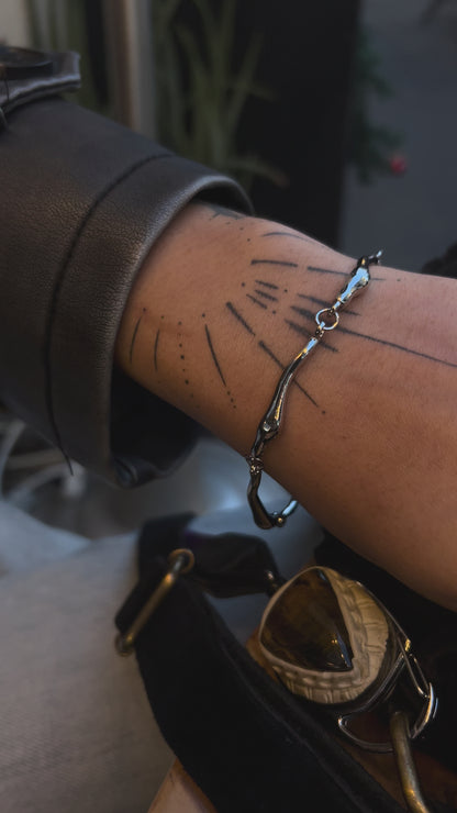 צמיד ״וֶלָה״ | VELA bracelet